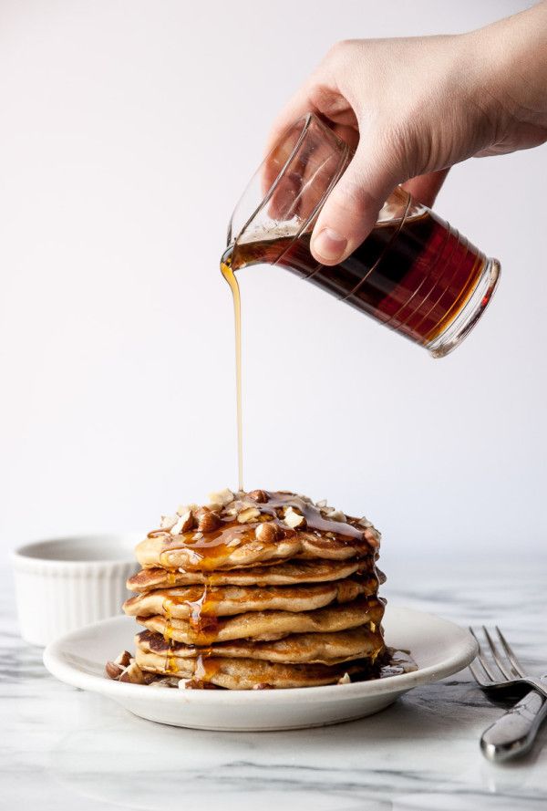 Vegan Banana Hazelnut Pancakes