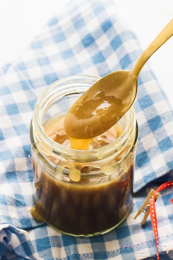 Vegan Caramel Sauce