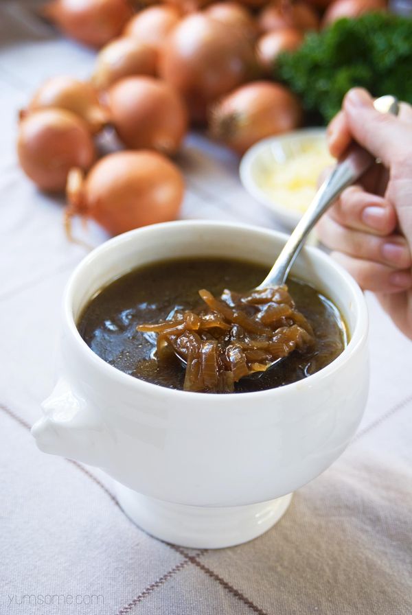 Vegan Caramelised Onion Soup