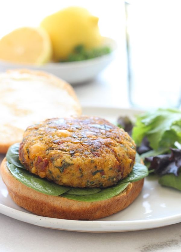 Vegan Mediterranean Chickpea Burgers