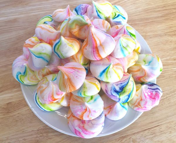 Vegan Rainbow Meringues