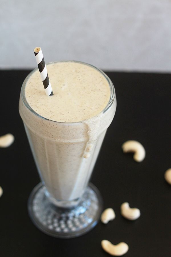 Vegan Vanilla Cashew Shake