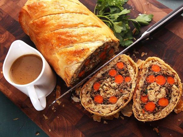 Vegetables Wellington (The Ultimate Vegan Plant-Based Holiday Roast