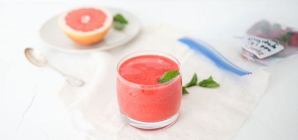 Very Berry Grapefruit Smoothie