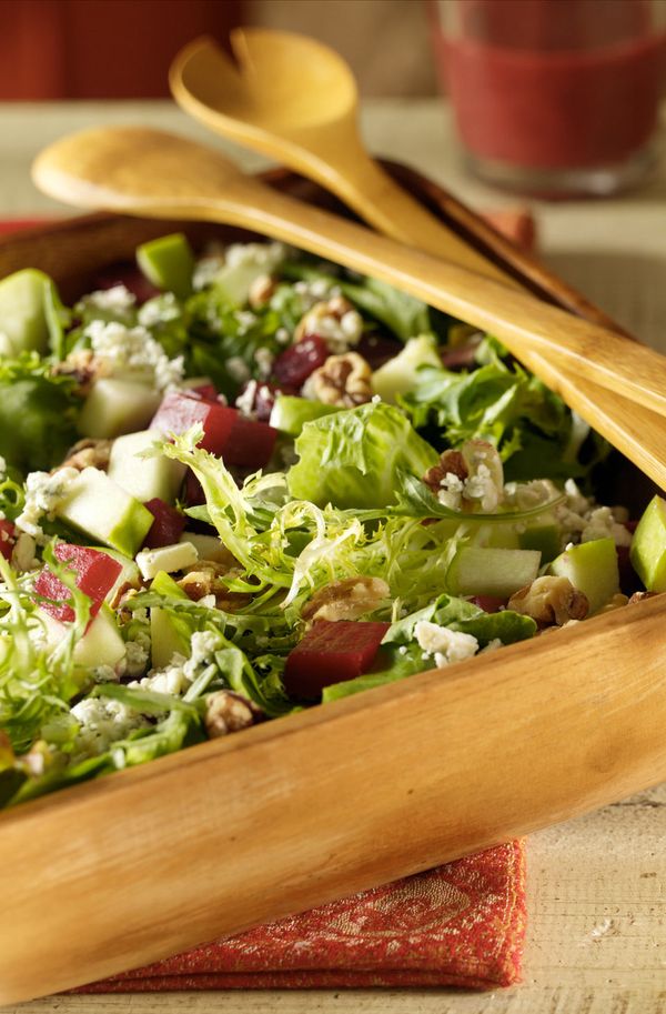 Walnut Beet Salad