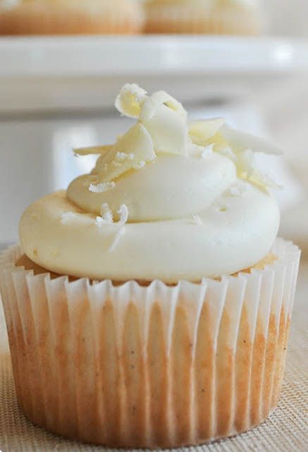 White Chocolate & Vanilla Bean Cupcakes