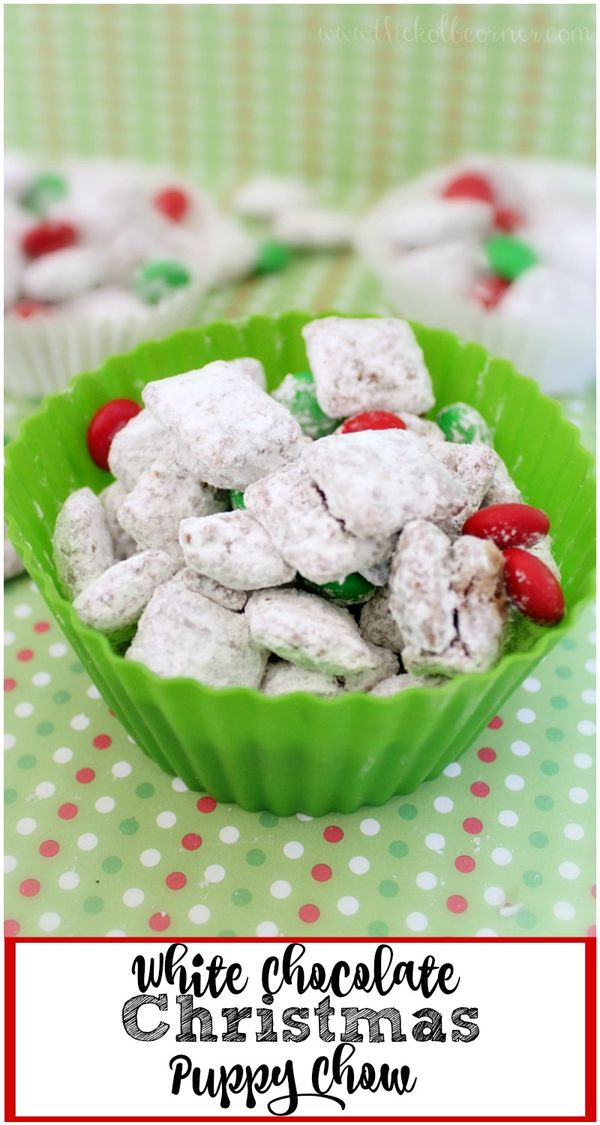 White Chocolate Christmas Puppy Chow