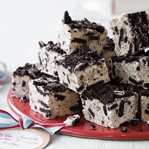 White Chocolate Cookies 'n' Cream Fudge