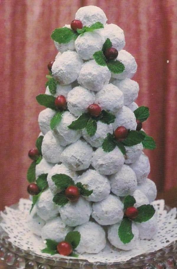 White Christmas tree