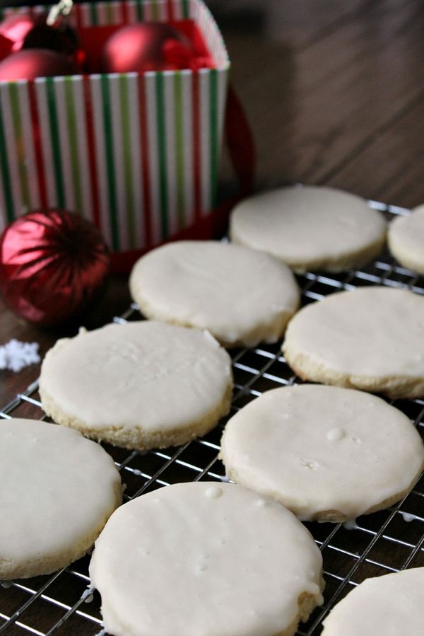 White Velvet Cookies