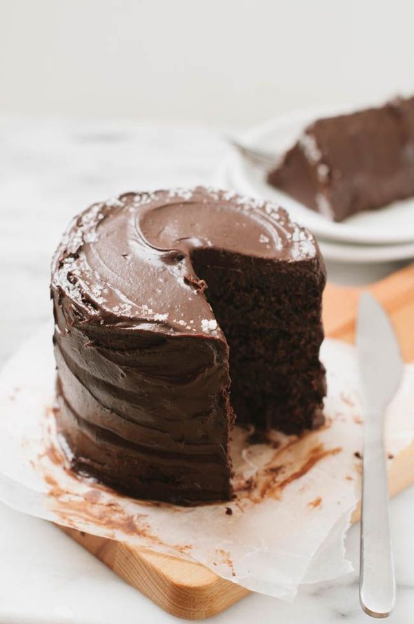 Whole Wheat Vegan Chocolate Cake