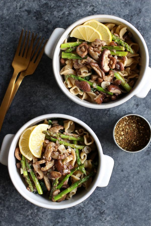 Za'atar Mushrooms, Asparagus & Porcini Pasta