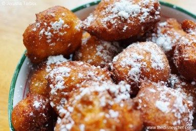 Zeppole di Ricotta - Via Napoli