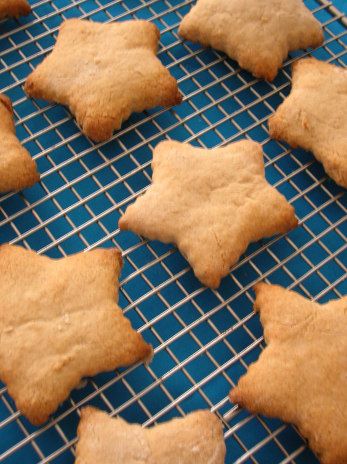 Zimtsterne (Cinnamon Star Cookies