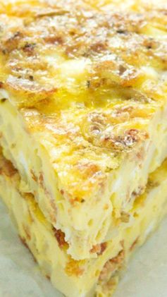 Amazing Potato Bacon Egg Breakfast Casserole