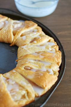 Apple Cream Cheese Breakfast Pastry