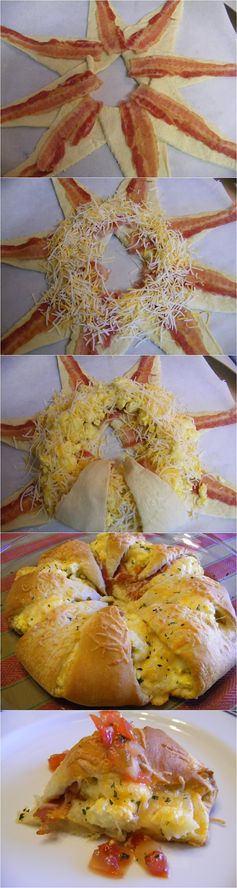 Bacon, Egg and Cheese Brunch Ring