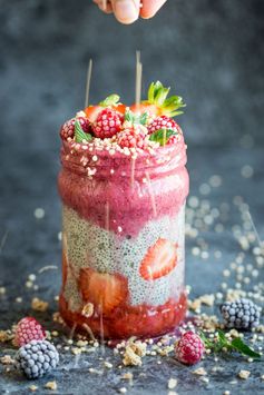 Berry Layered Chia Pudding