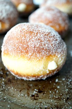 Bomboloni (italian doughnuts