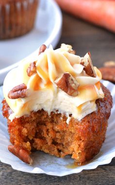 Caramel Pecan Carrot Cupcakes