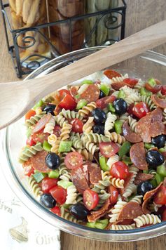 Classic Italian Pasta Salad