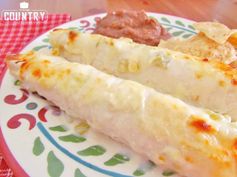 Creamy Chicken Enchiladas with white sauce