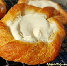 Crescent Cheese Danishes