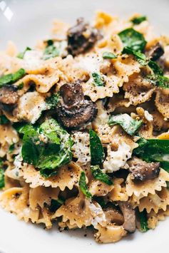 Date Night Mushroom Pasta with Goat Cheese