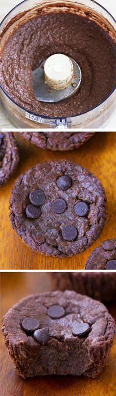 Flourless Chocolate Blender Muffins