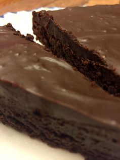 Flourless Chocolate Cake Recipe (Easy, Gluten-Free