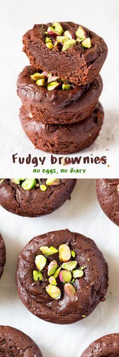 Fudgy vegan brownies