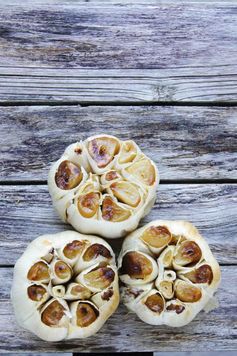 How to roast garlic and stay healthy all year