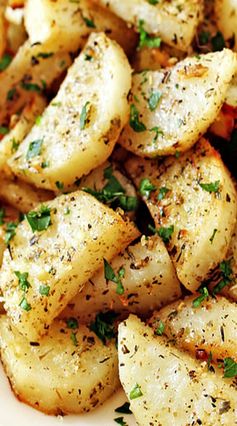 Italian Roasted Garlic & Parmesan Potatoes