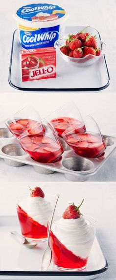 JELL-O Strawberry Parfaits