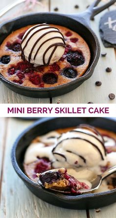 Mini Berry Skillet Cake