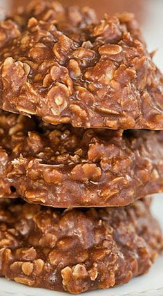 No-Bake Chocolate, Peanut Butter & Oatmeal Cookies