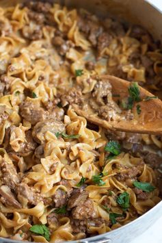 One Pot Beef Stroganoff