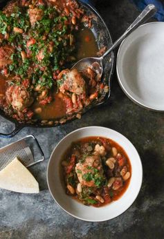 One Skillet Braised Chicken Thighs with Spinach and Cannellini Beans