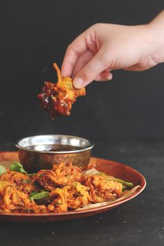 Onion Pakoras with Tamarind Chutney