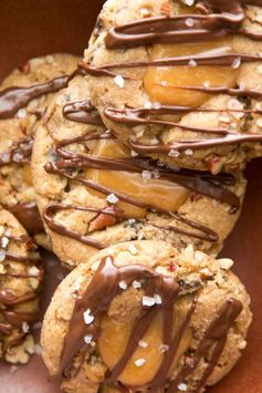 Salted Caramel Chocolate Chip Cookies