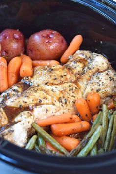 Slow Cooker Honey Garlic Chicken and Vegetables