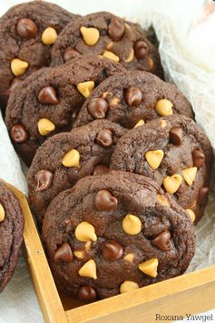 Soft and chewy chocolate peanut butter chip cookies