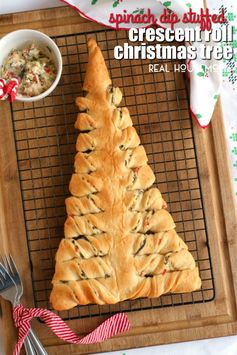 Spinach Dip Stuffed Crescent Roll Christmas Tree