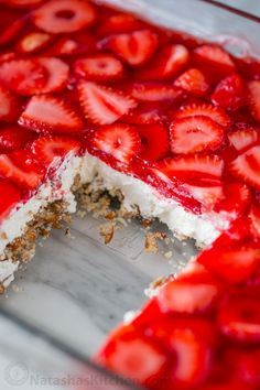 Strawberry Pretzel Salad