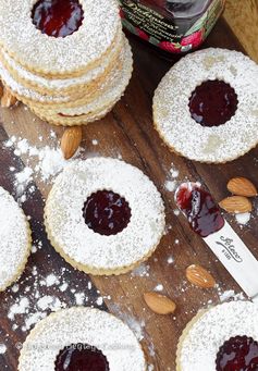 Traditional Raspberry Linzer Cookies