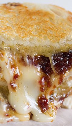 Ultimate Grilled Cheese with Bacon Jam