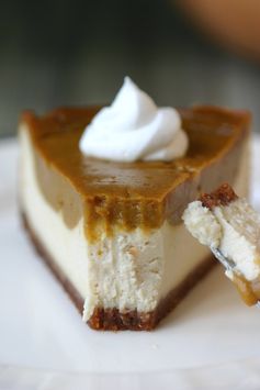 Vegan Pumpkin Pie Cheesecake