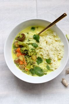 Vegan Turmeric & Coconut Milk Vegetable Bowl