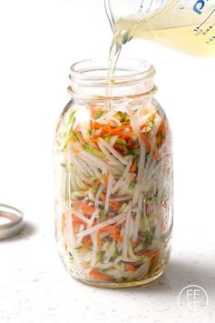 Vietnamese Pickled Vegetables