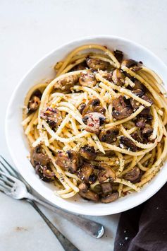 15 minutes Mushroom Spaghetti Aglio Olio